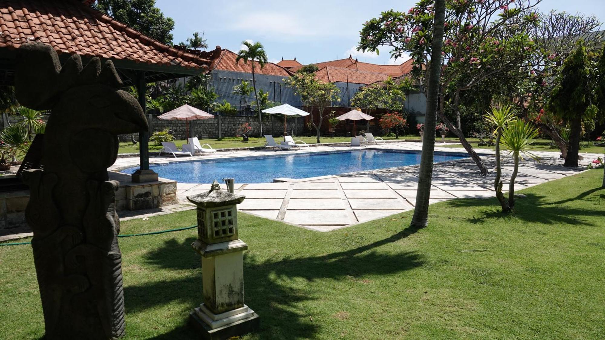 Bali Bungalo Hotel Kuta  Exterior photo