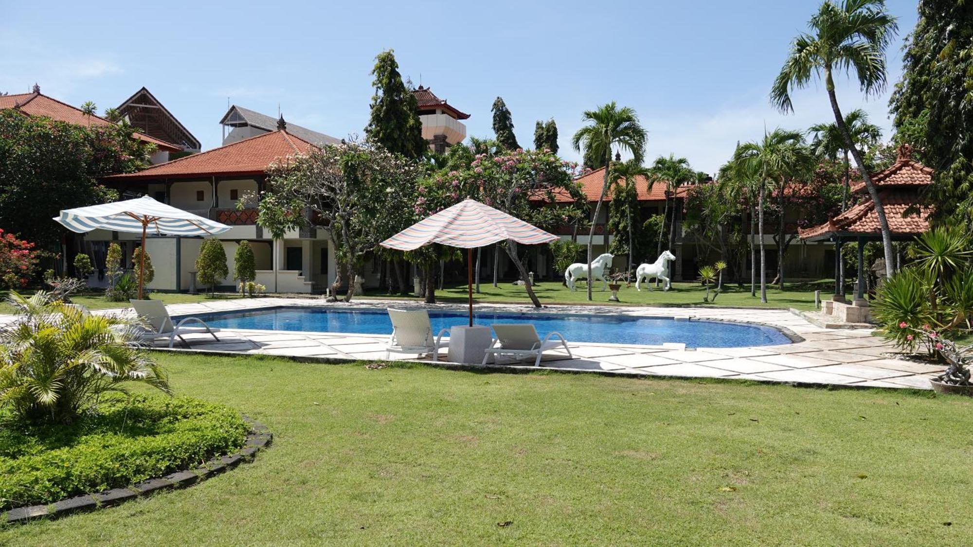 Bali Bungalo Hotel Kuta  Exterior photo